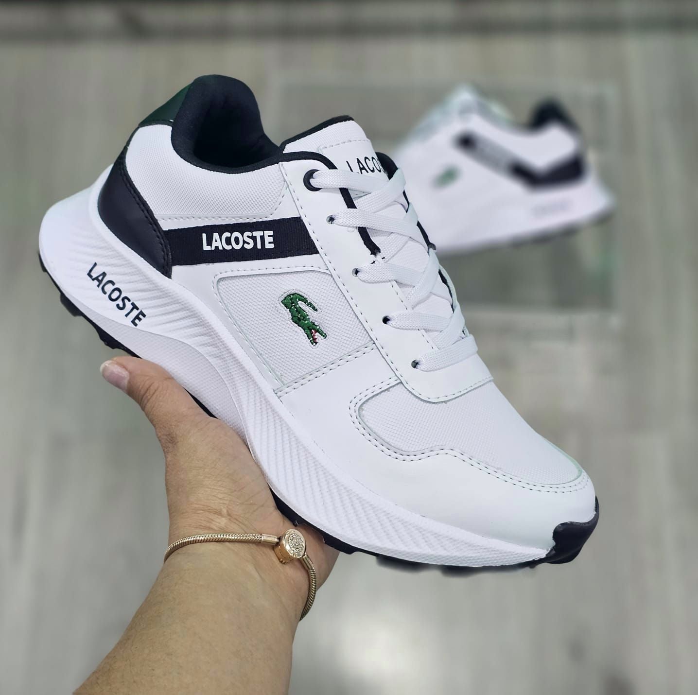 LACOSTE PREMIUN