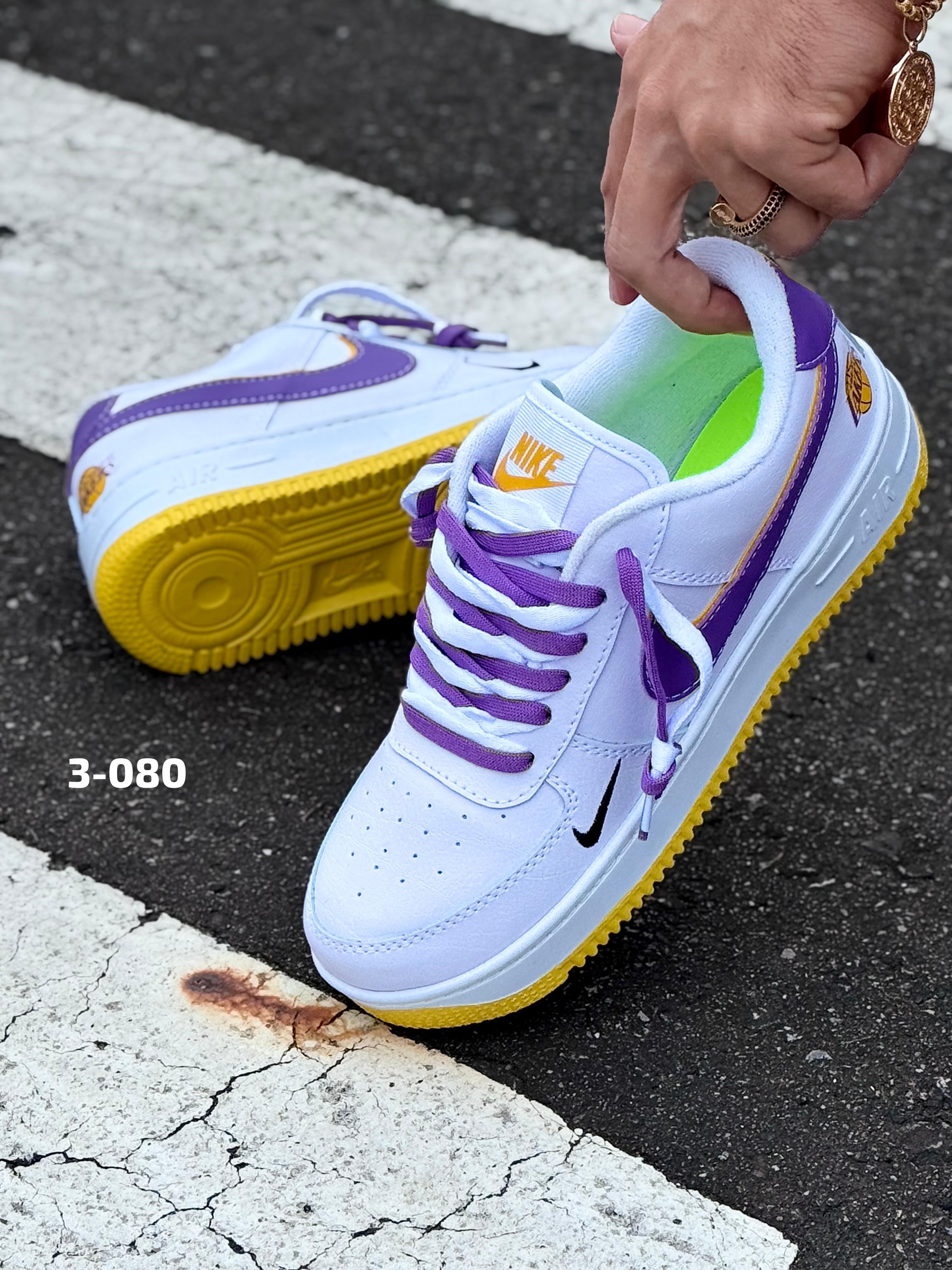 NIKE DUNK  LAKERS
